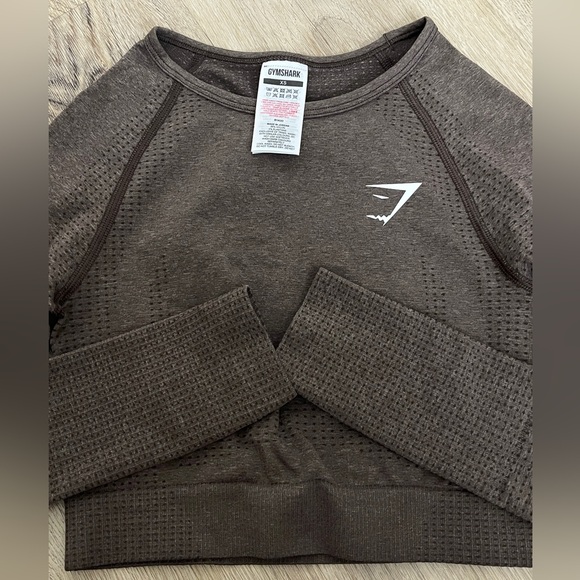 Gymshark Tops - GYMSHARK VITAL SEAMLESS 2.0 LONG SLEEVE CROP TOP size XS